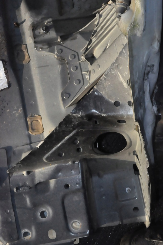 фото №12, Volvo s60 iii четверть лонжерон правая перед передняя