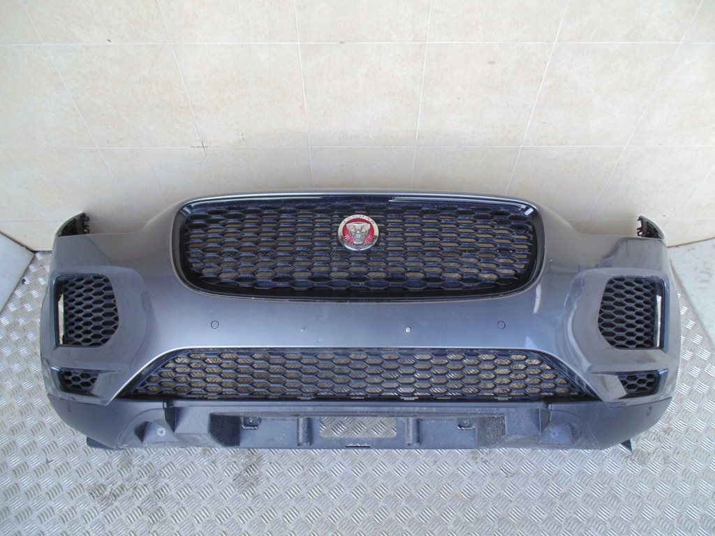 фото №1, Бампер kompletny передній jaguar e-pace 4 pdc