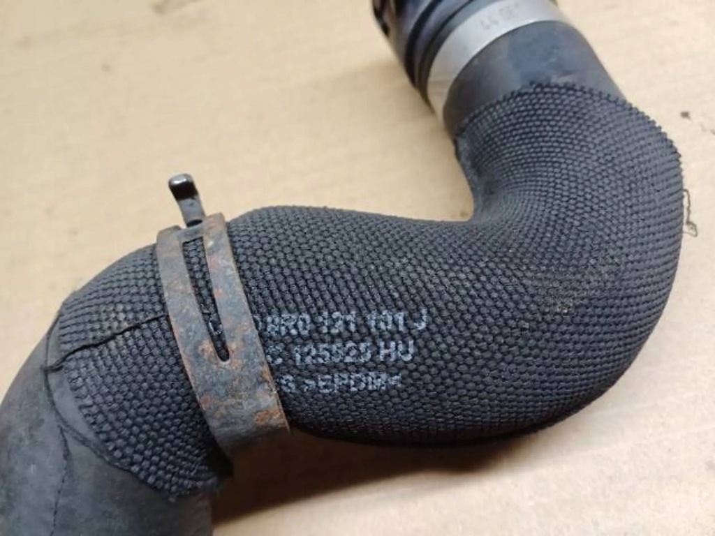 фото №3, Audi q5 8r труба шланг waz wody 8r0121101j