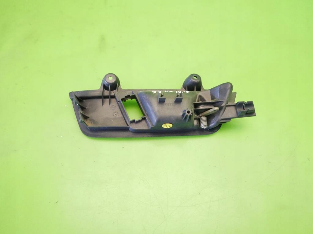 фото №6, Ручка внутрішня ліва перед audi a4 b6 kombi 00-