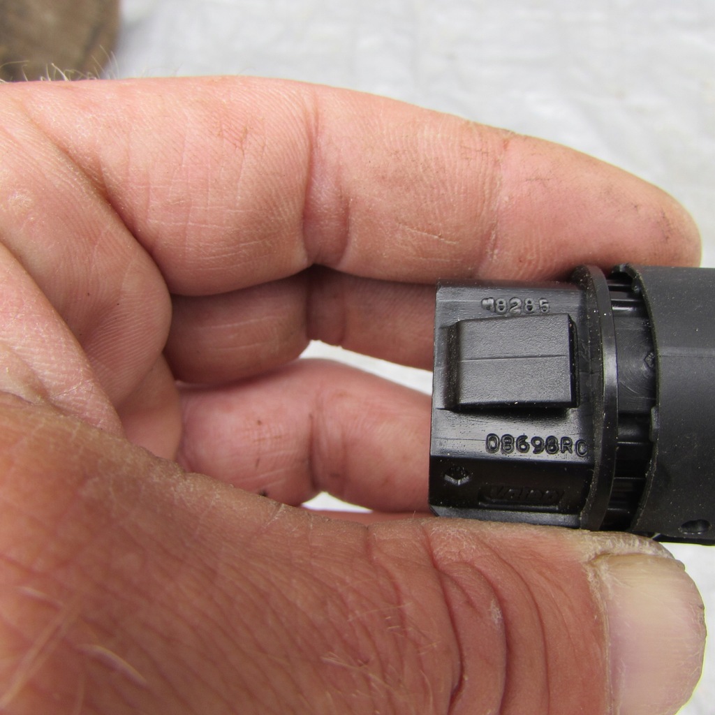 фото №3, Кнопка запуск стоп-сигнал renault zoe