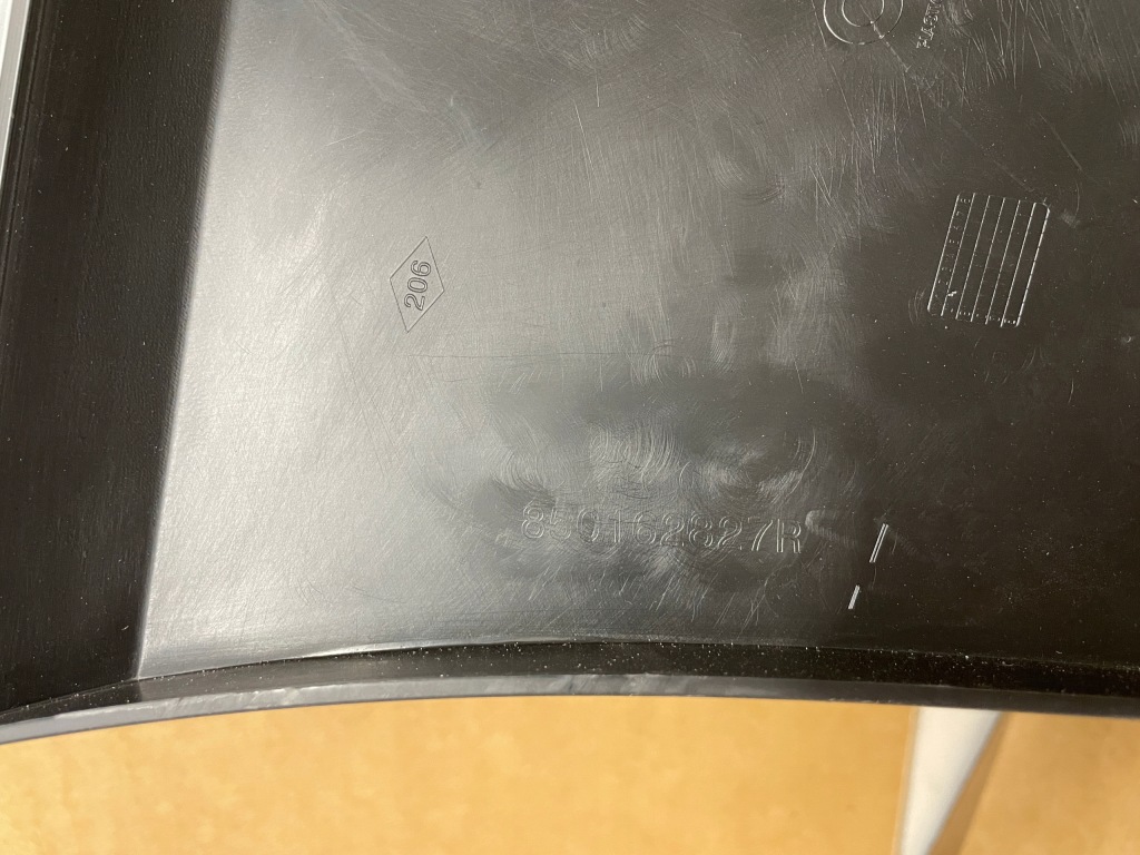 Renault trafic iii кутик бампера лівий правий задня 850170388r 850162827r Недорого