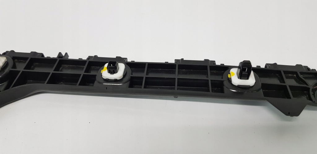 фото №13, Corolla e21 19-22 направляющая кронштейн бампер крыло задняя kombi 52576-02201