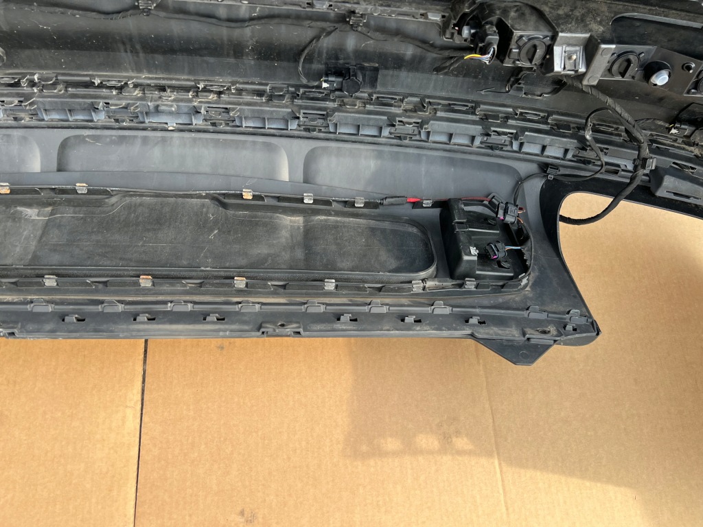 Audi q7 4m przedlift 2015-… s-line бампер задний lz7g 4 pdc Недорого