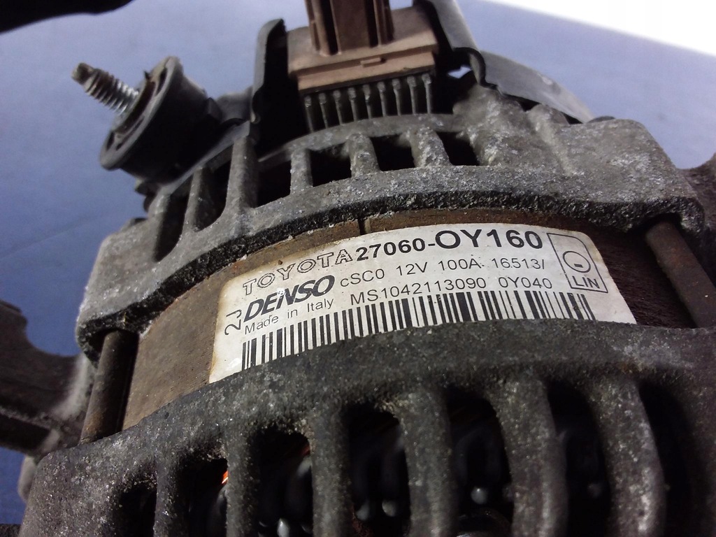 фото №4, Toyota yaris iii генератор 27060-oy160