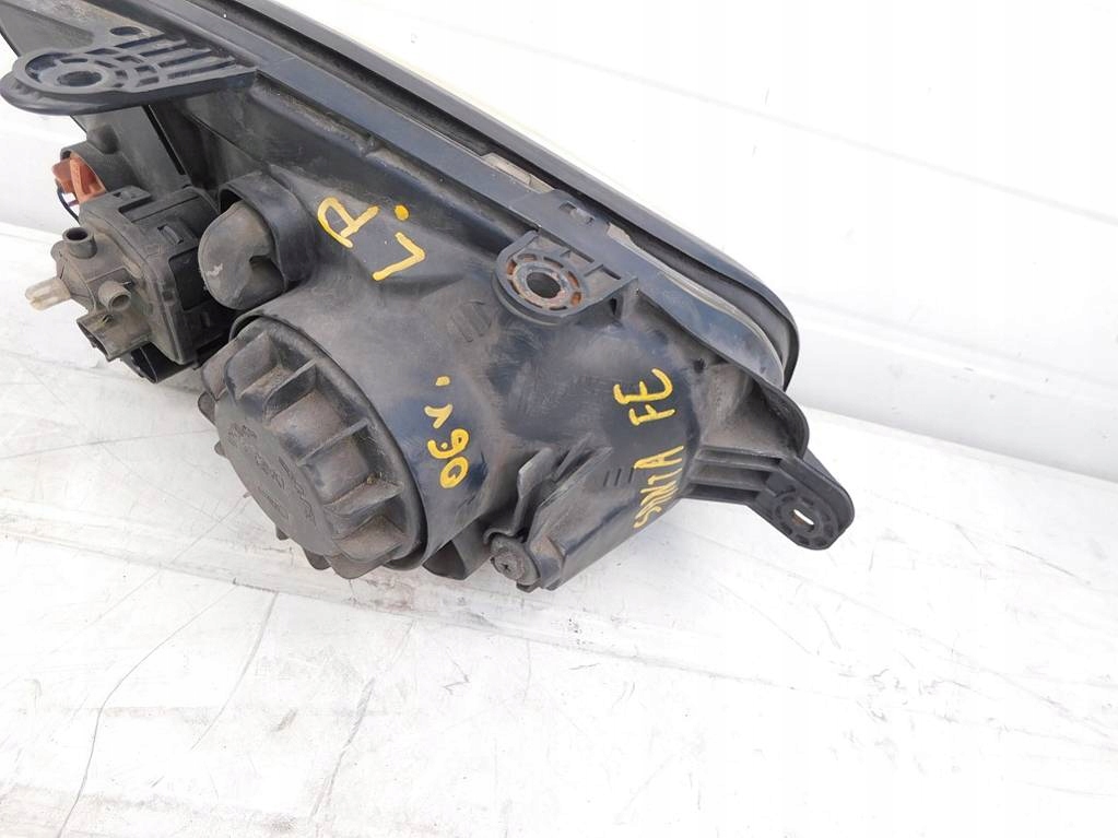 фото №11, Hyundai santa fe i 2.0 06r лампа перед левый