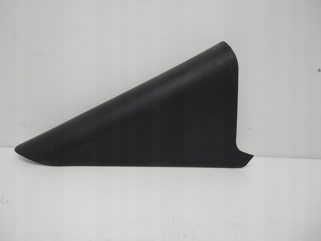 фото №1, Hyundai ix20 треугольник заглушка дверь левый правый задняя