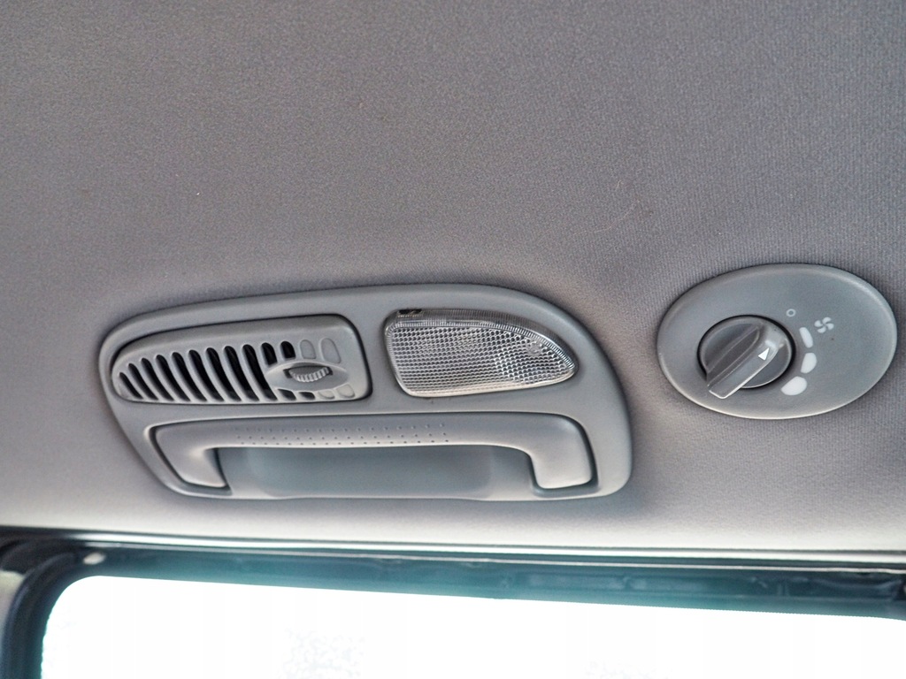 фото №11, Kia carnival 2001-06 потолок светлая бежевая