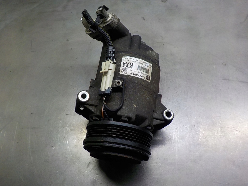 фото №1, Opel zafira b компрессор кондиционера 13322144 kx4