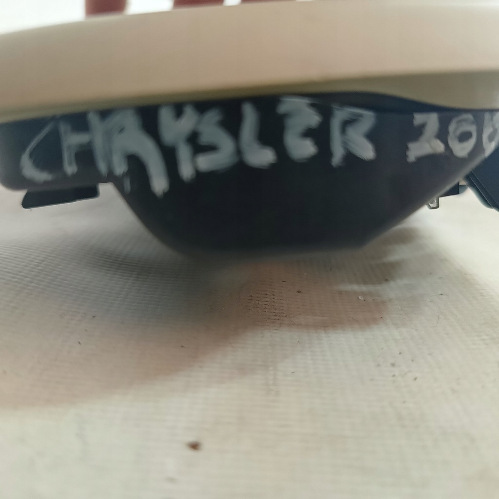 фото №8, Chrysler 200 15- лампа задня дахова usa