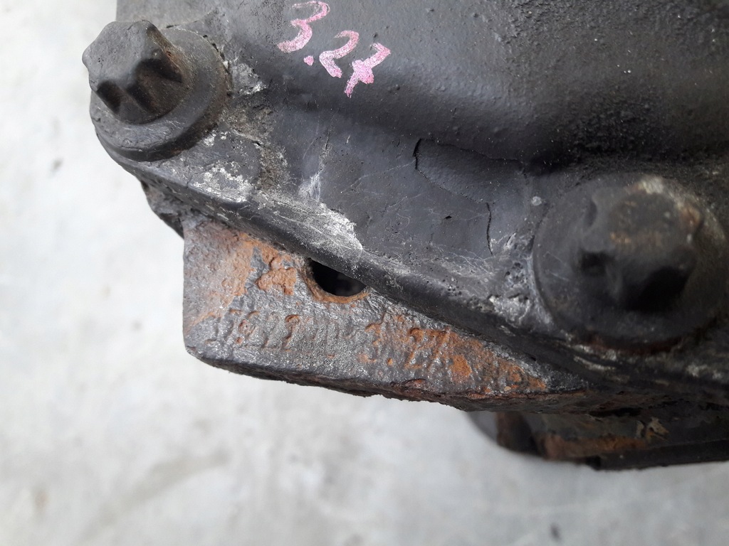 фото №5, Мост 3,27 mercedes w203