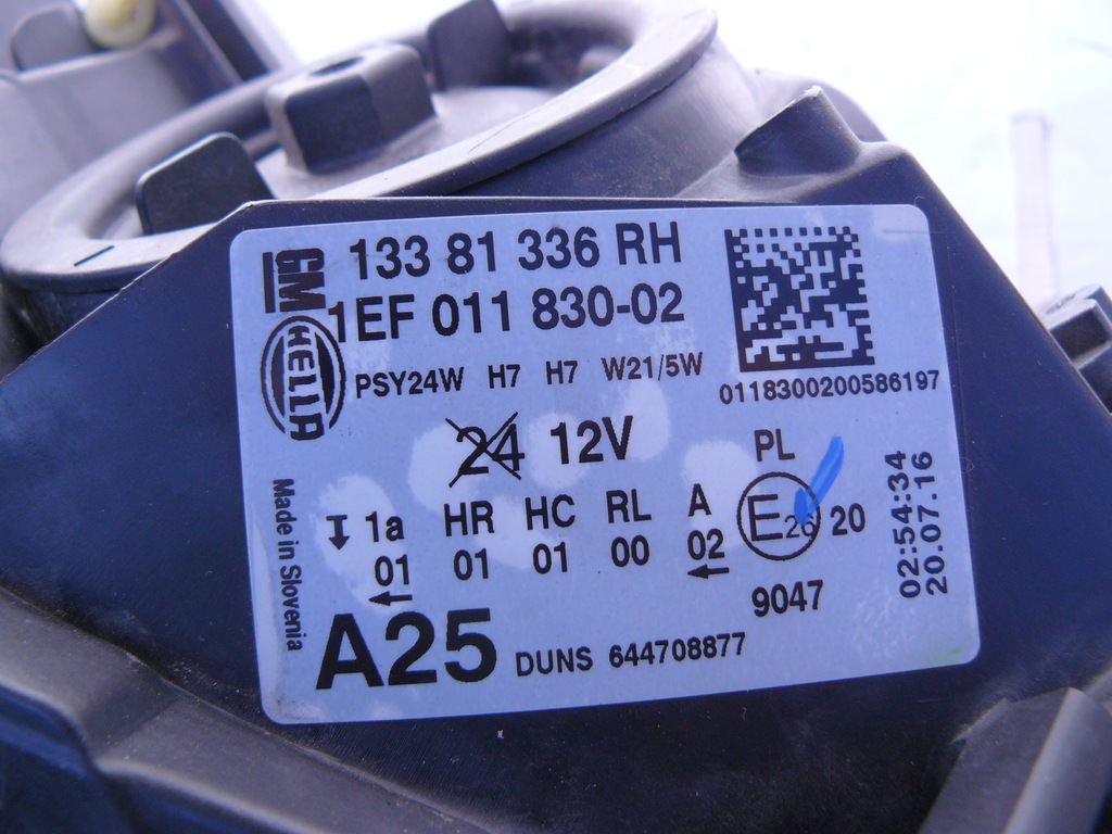 фото №13, Opel corsa e лампа передняя правая обычная оригинал