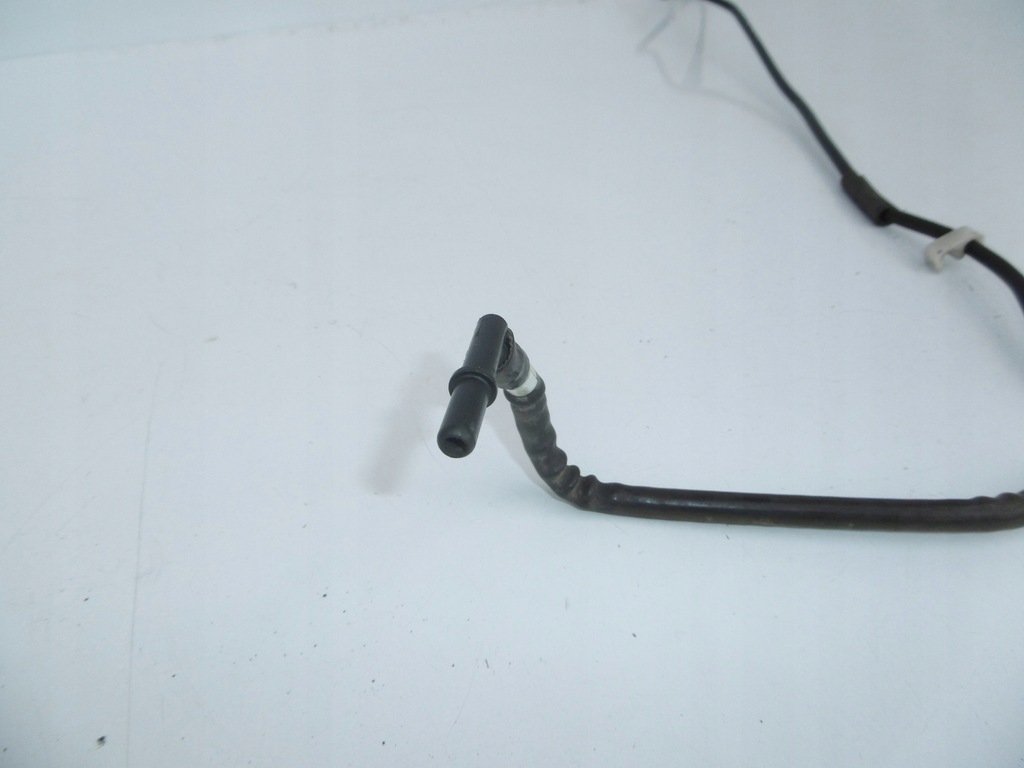 фото №4, Шланг трубка топлива volvo s80 ii v70 iii 2.4 d5