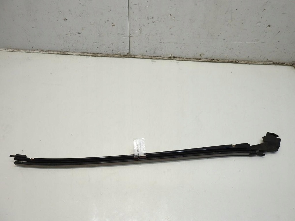 фото №7, Молдинг стекло лобовое левая mercedes w220