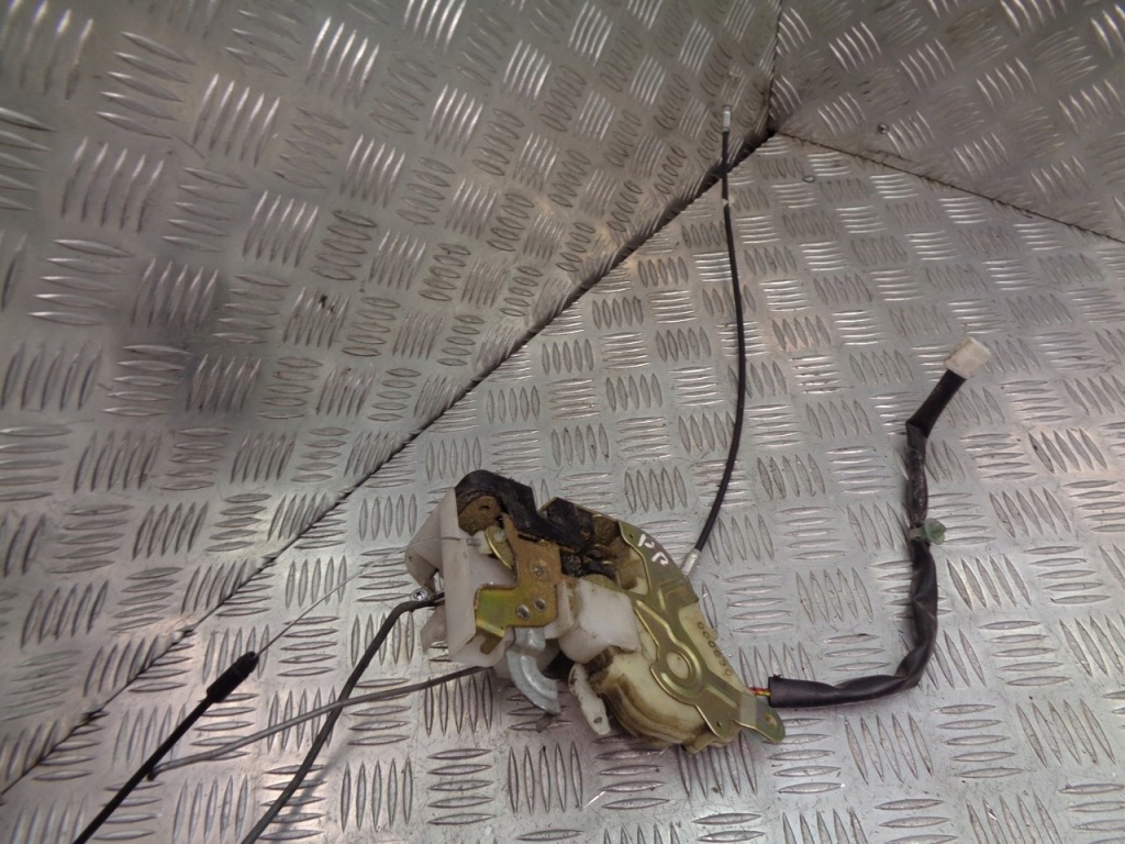 фото №2, Замок двері правий перед mazda mpv ii