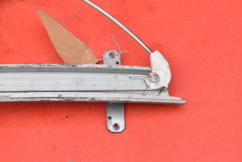 фото №9, Подъемник стекло левый задняя 8073189806 nissan maxima a33 00-05