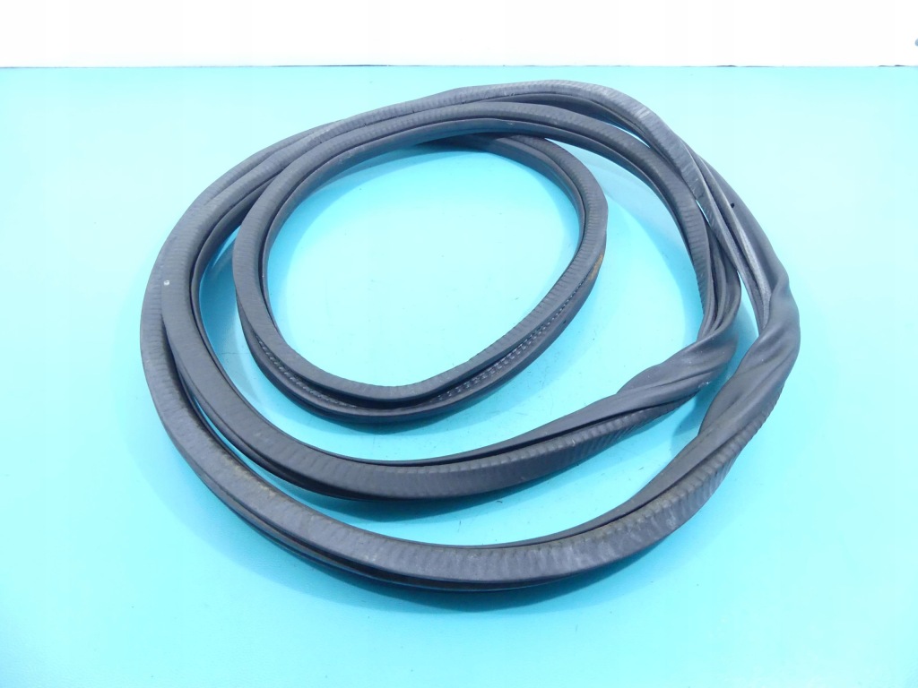 фото №1, Прокладка дверь левый перед porsche cayenne ii 7p5