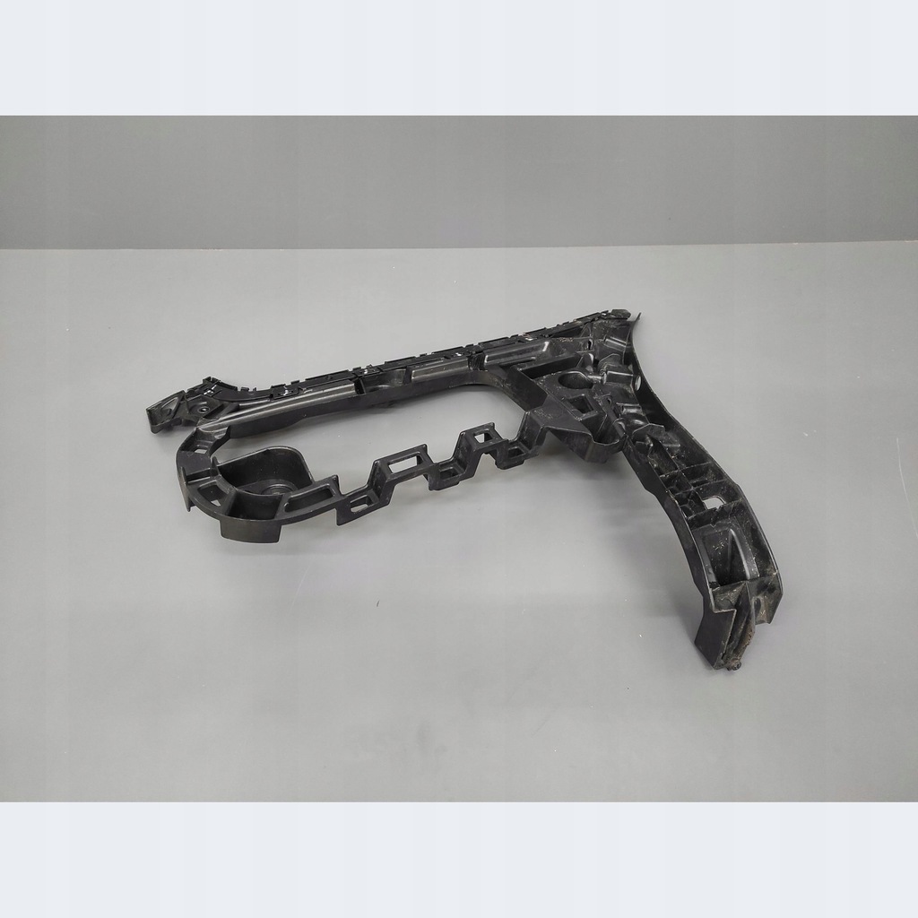 фото №1, Напрямна бампера правий задня vw passat cc lift 5c8