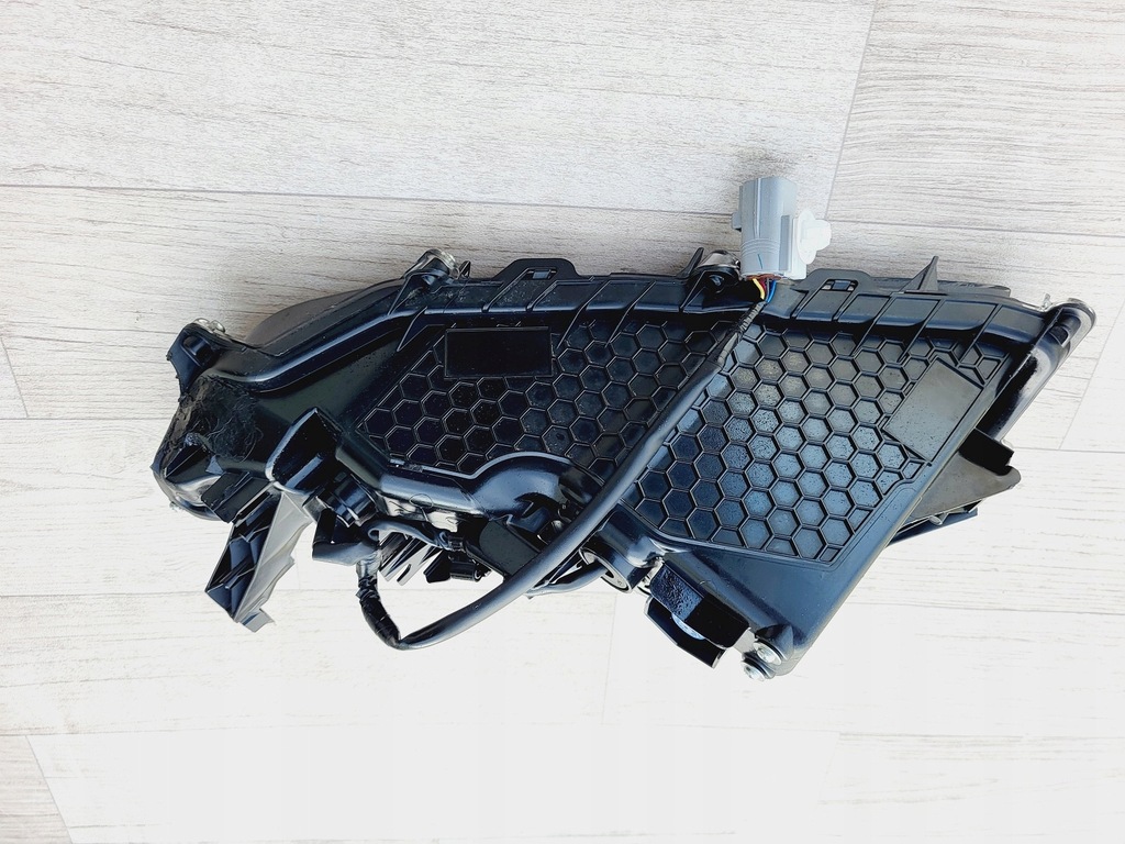 фото №3, Lexus rx 450h lift 19- противотуманная фара передний правый led