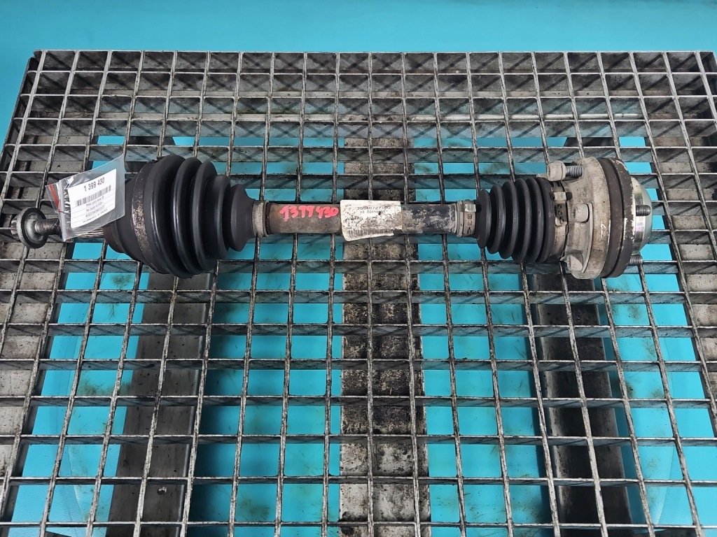 фото №1, Приводной вал левая vw caddy iv 2k7 20- 2.0 tdi механическая коробка передач