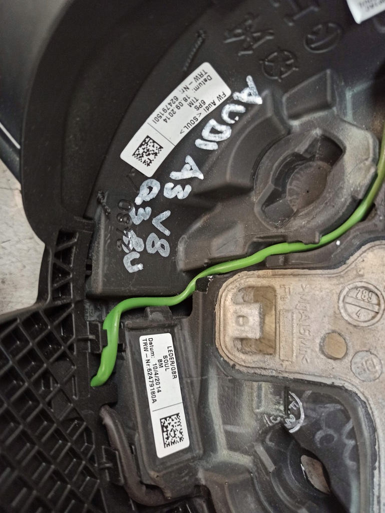 фото №6, Audi a3 8v q3 8u воздуховод мультифункция кожа 62479180a