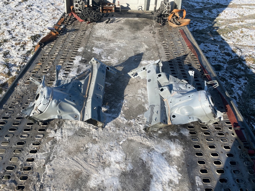 фото №1, Чверть лонжерон перед ліва права toyota yaris cross