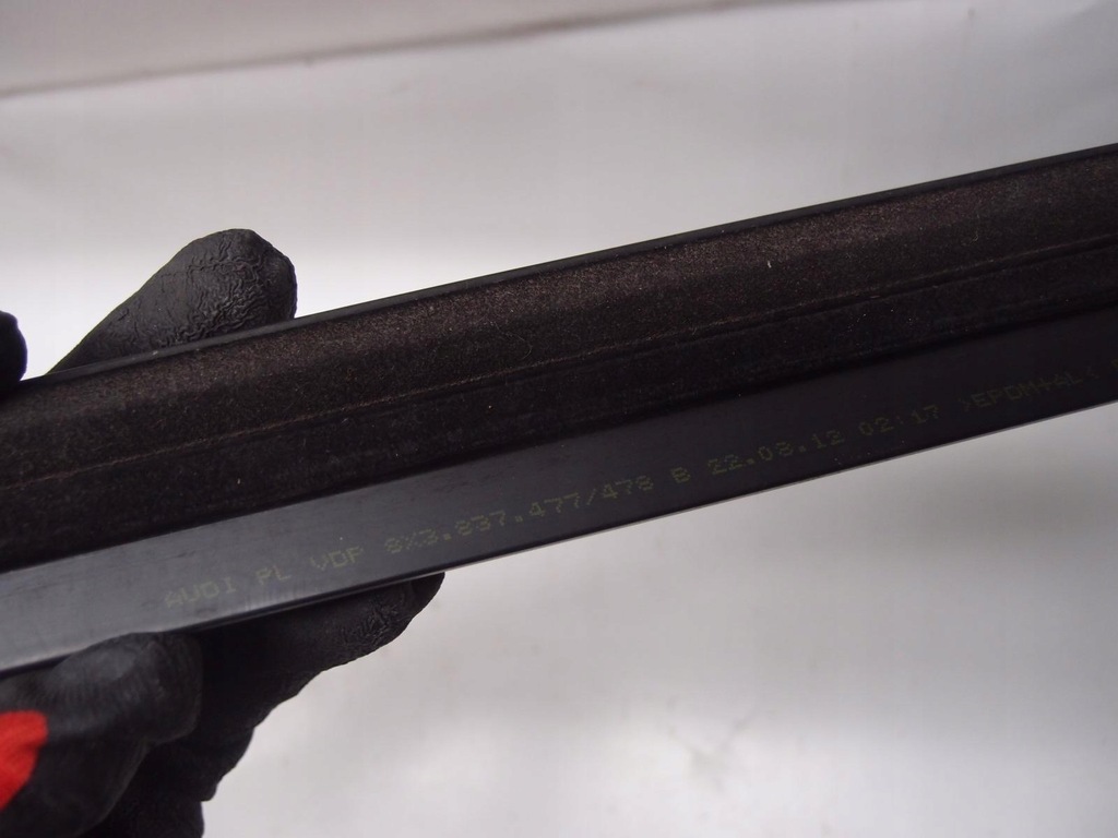 фото №10, Молдинг скребок правый audi a1 3d 8x3837477/478