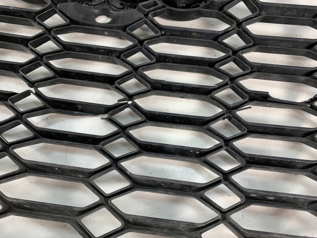 фото №10, Audi rs4 b9 lift решётка радиатора решётка радиатора pod камера 8w0853651bf