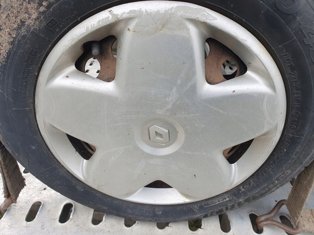 Капот крышка перед передняя renault twingo i 1 рестайлинг  ładna do покраска Недорого