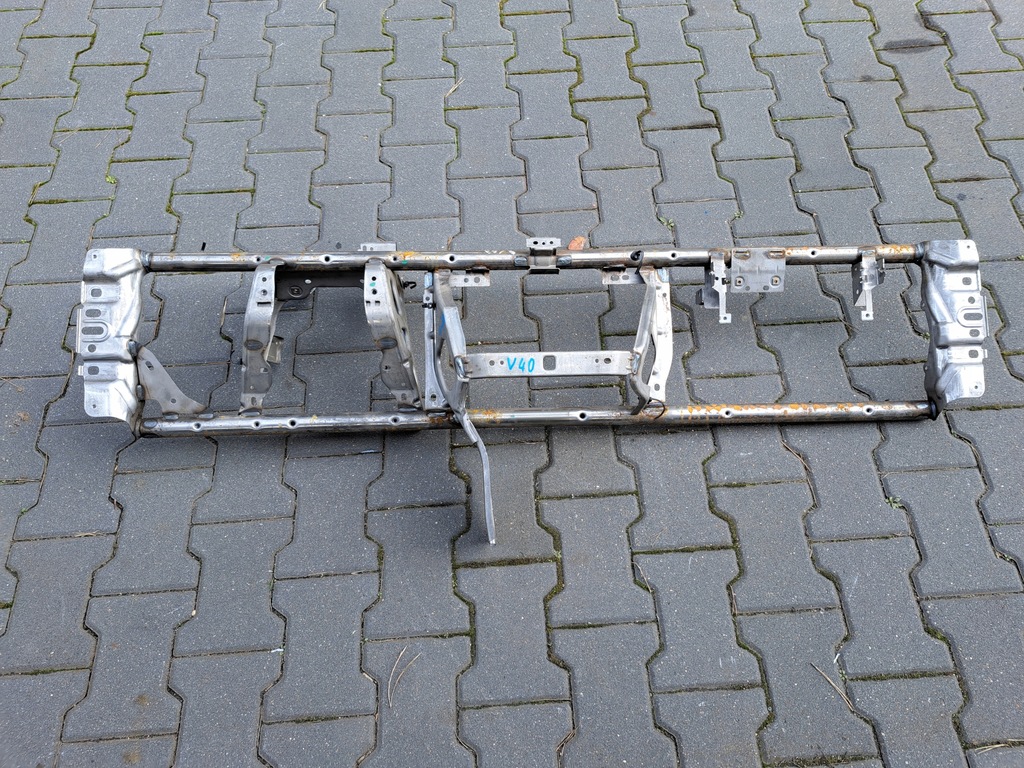 фото №1, Volvo v40 ii труба каркас панели консоли