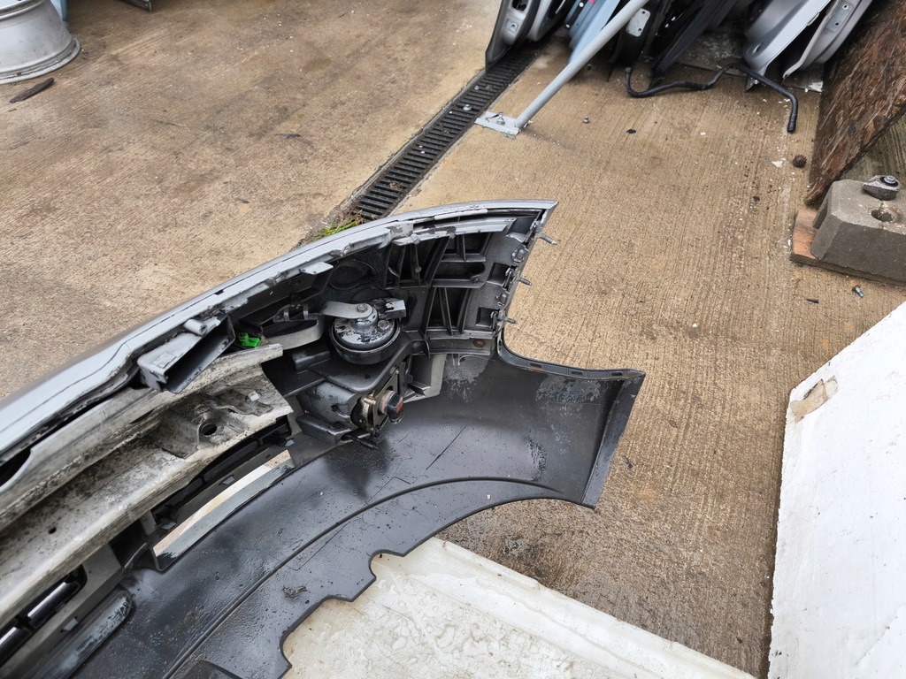 фото №13, Бампер перед kompletny audi a4 b6 ly7q оригинал !!!