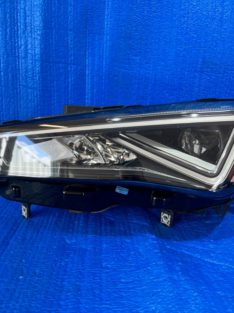 фото №4, Leon iv full led лампа левая передняя 5fb941007f