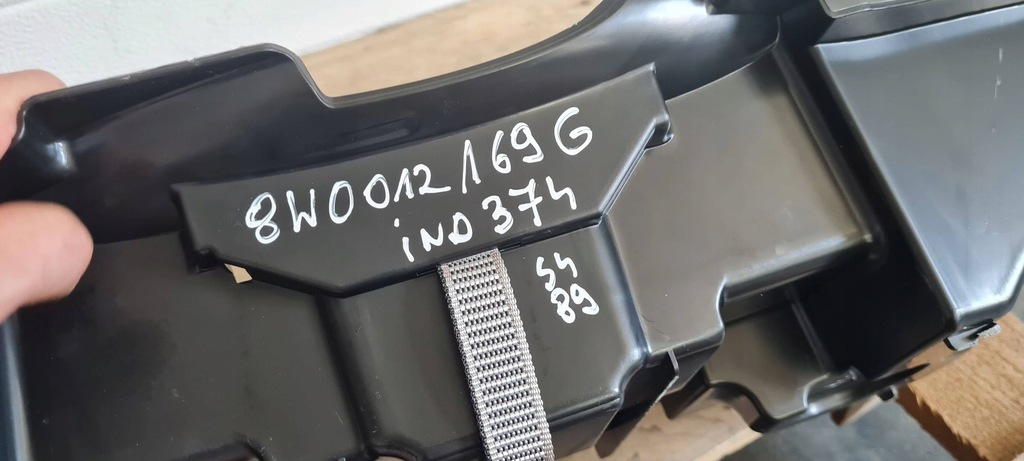 фото №10, S4 b9 8w a4 вкладыш защита коробка багажника sedan 8w0012169g