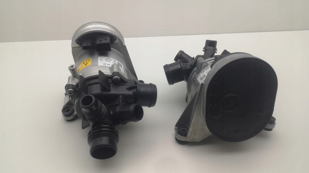 Насос циркуляция воды mercedes w256 / a2562000001 / a2562000500 Киев