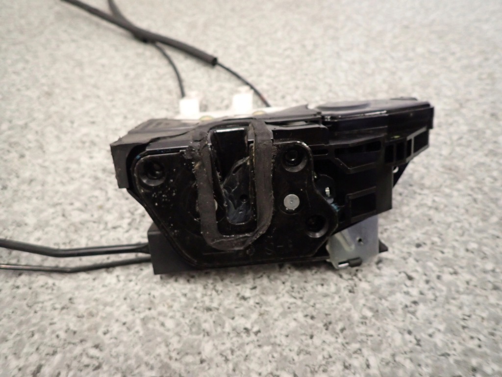 фото №6, Hyundai santa fe 01- замок дверь передний левый