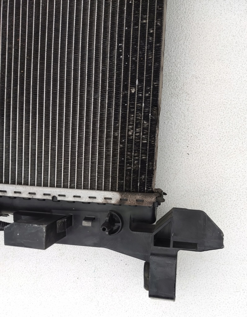 Радіатор води вентилятор корпус trafic iii vivaro b 1.6 dci 2014-2019 Київ