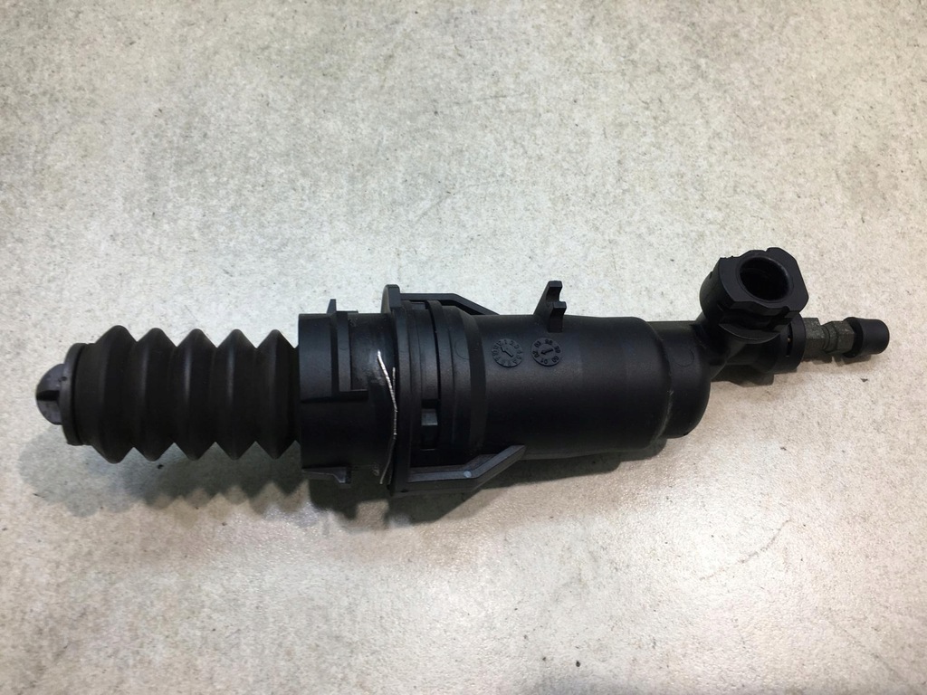 фото №1, Помпа сцепления citroen c5 i 2.0 hdi