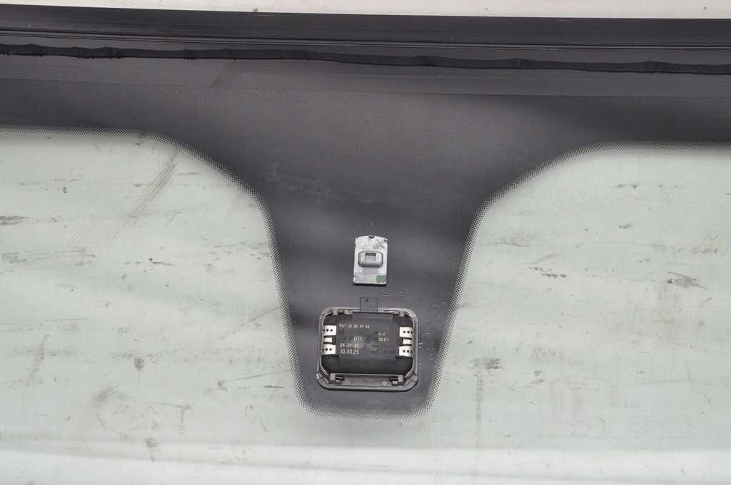 фото №5, Ferrari california скло перед лобове оригінал 07