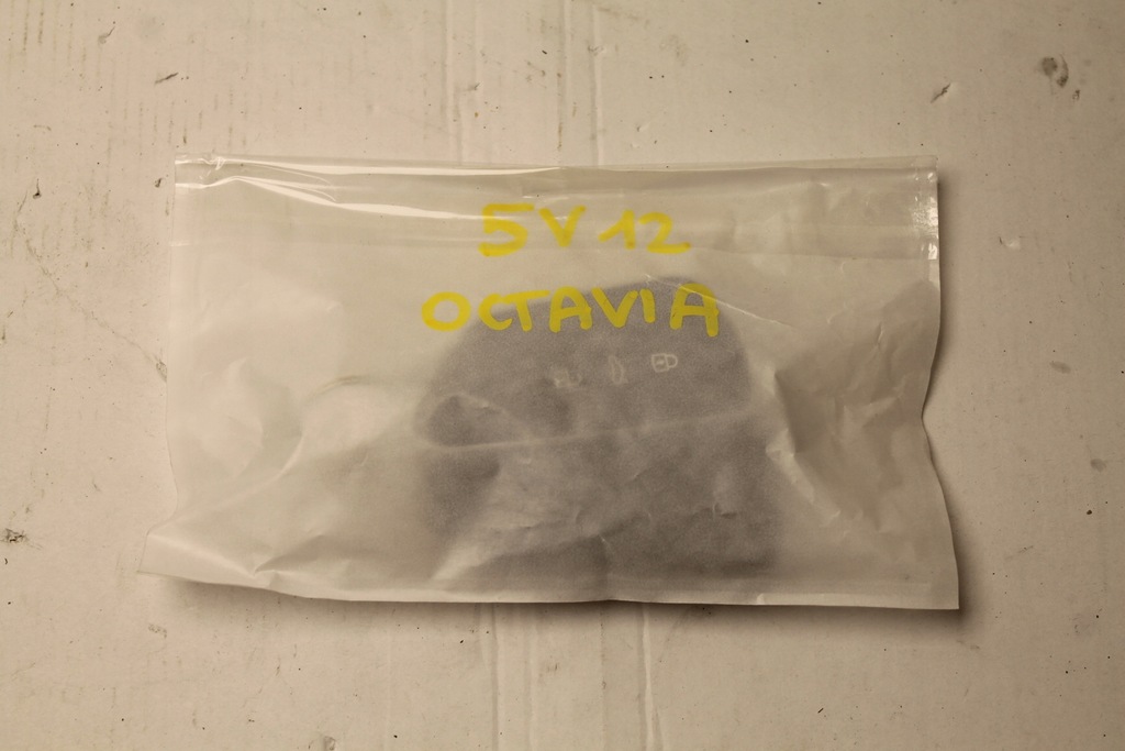 фото №10, Ключ жало skoda octavia iv 19r-