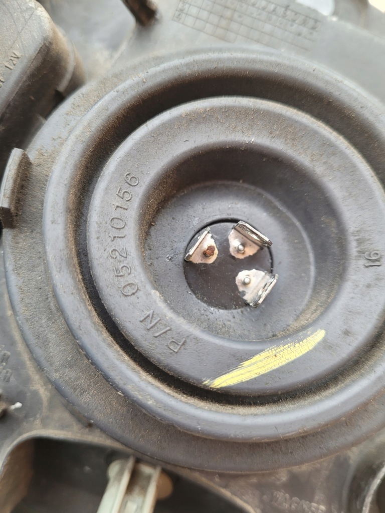 фото №12, Jeep cherokee liberty kj 01-07 лампа передняя правая uk