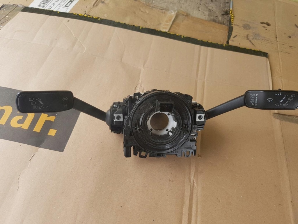 фото №1, Перемикач комбінований octavia iii 5q0953507aa