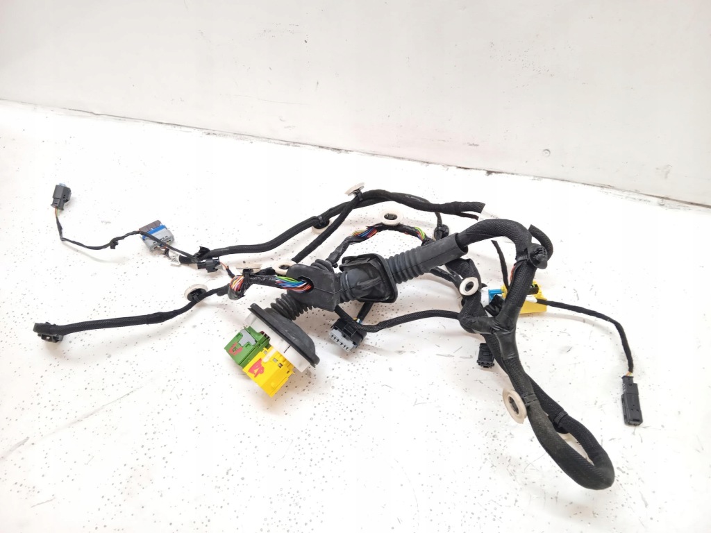 Купити Джгут електрична двері лівий перед opel corsa f