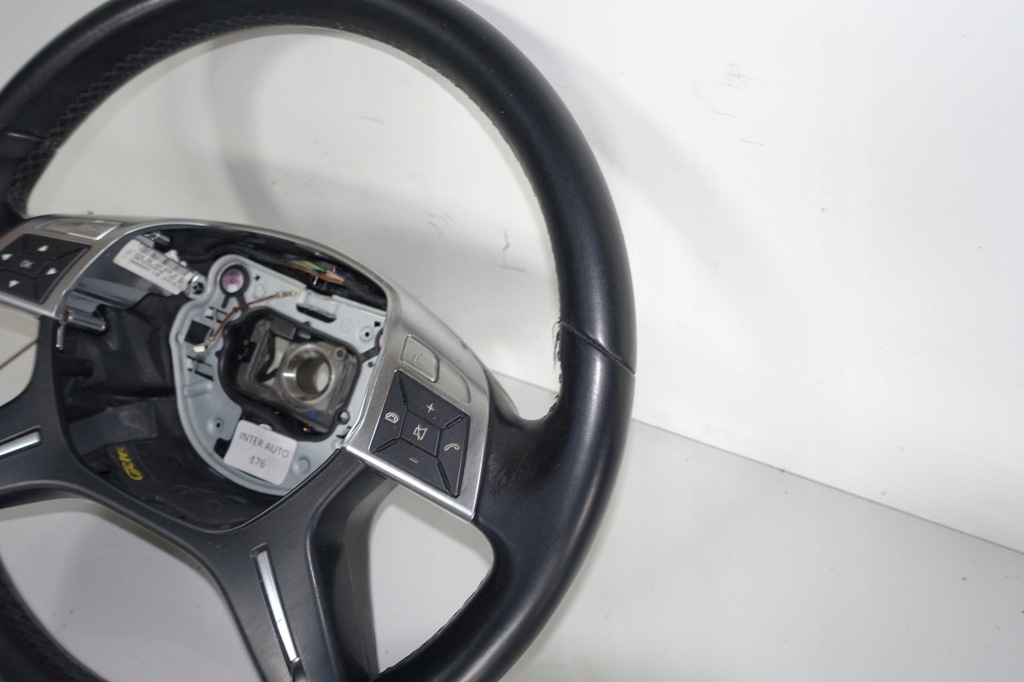 фото №12, Mercedes w204 воздуховод c-klasa lift w246