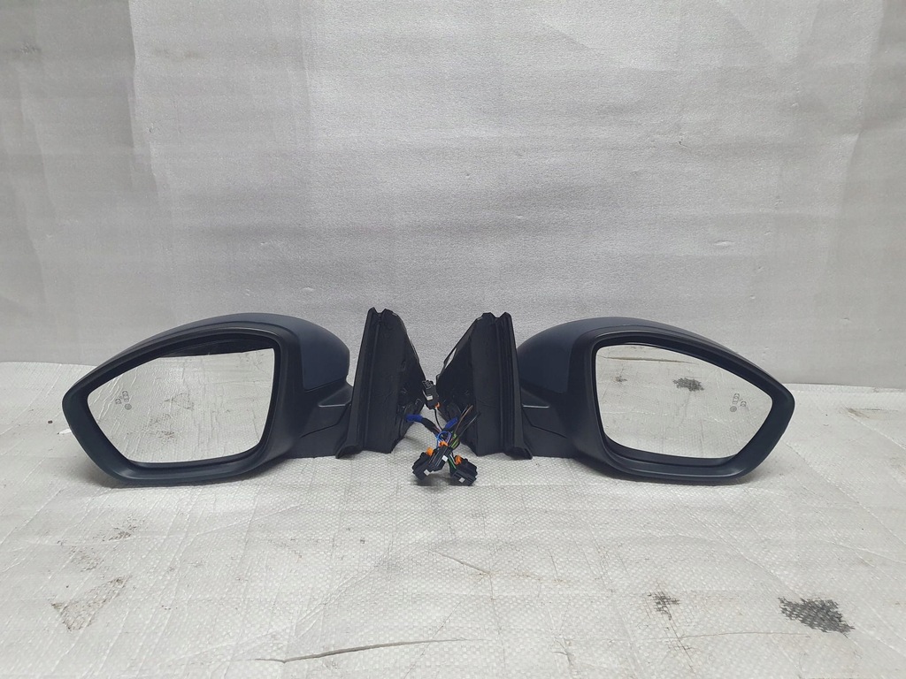 фото №1, Зеркало правое opel corsa f pin14 ассистент