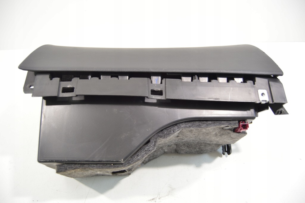 фото №11, Бардачок правий пасажира mercedes w205 c klasa europa