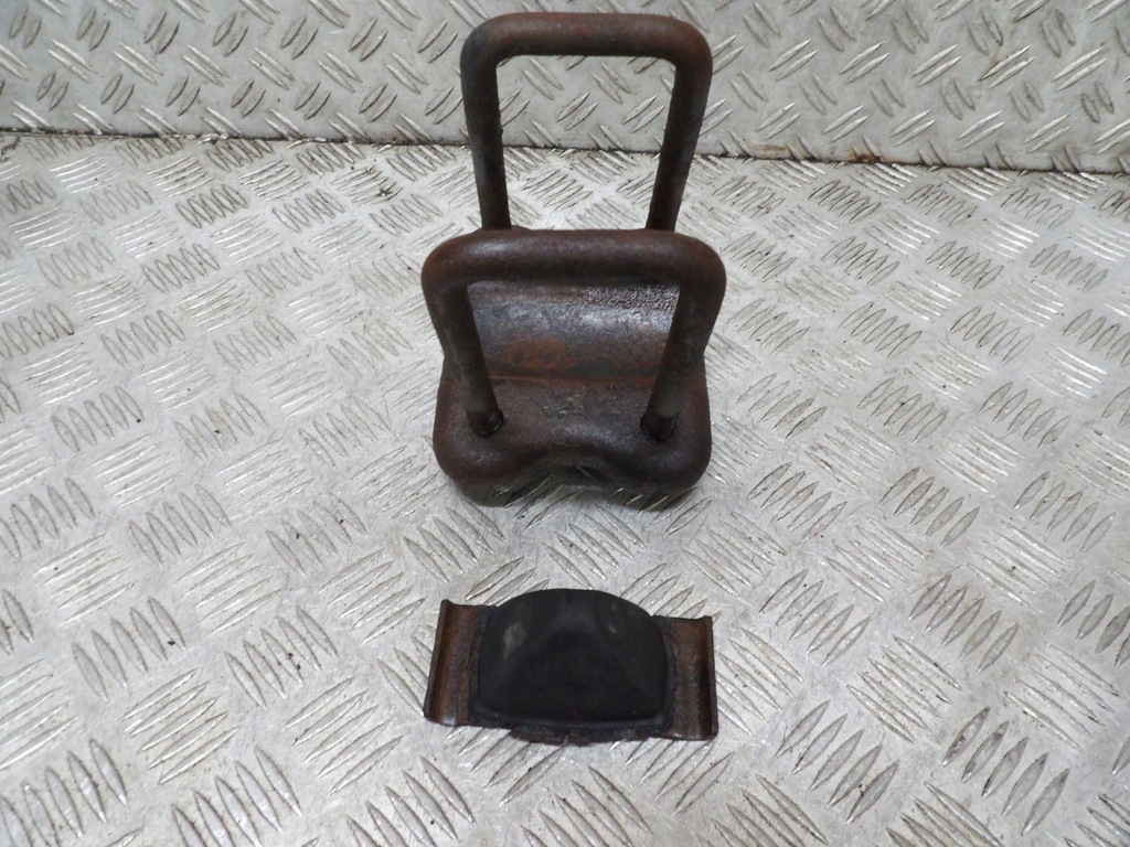 фото №6, Nissan navara d40 2.5 dci кронштейн рессора кронштейн кронштейн скоба