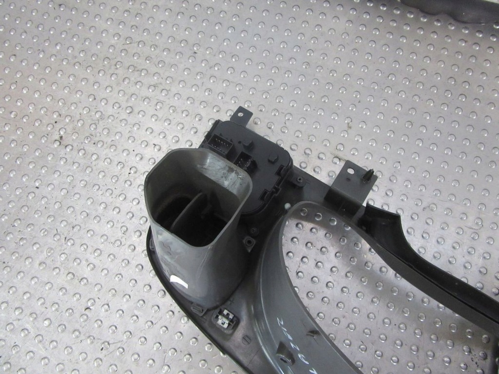 фото №6, Trailblazer 2001 рамка корпус захист спідометра