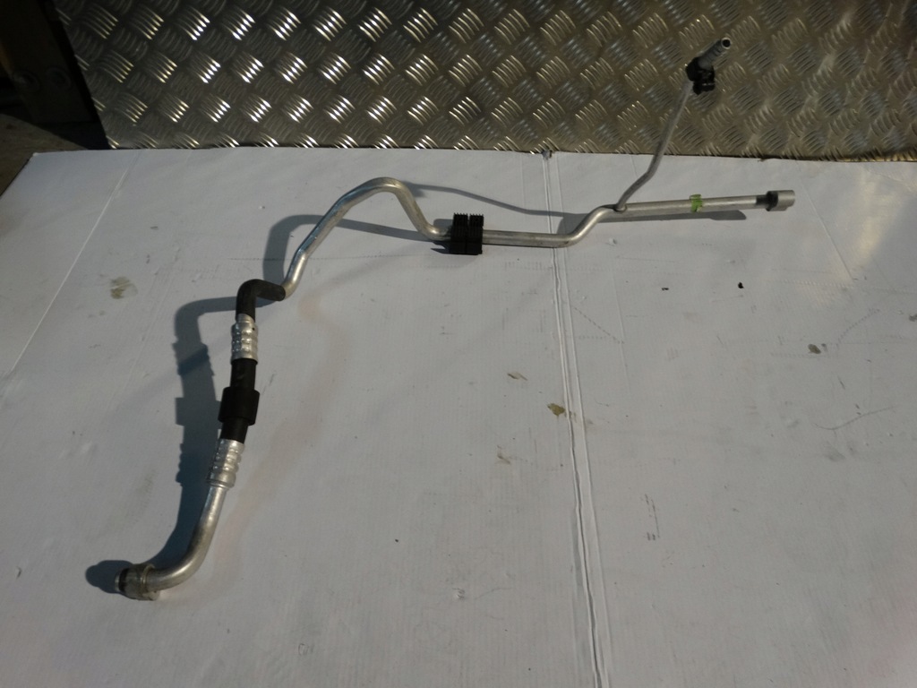 фото №1, Porsche оригінальний номер 97057309300 шланг кондиціонера кондиціонер