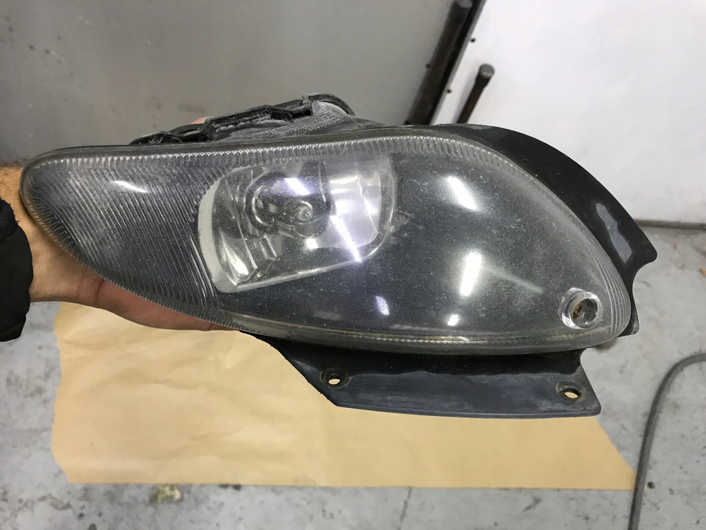 фото №1, Chrysler 300m противотуманная фара перед левый