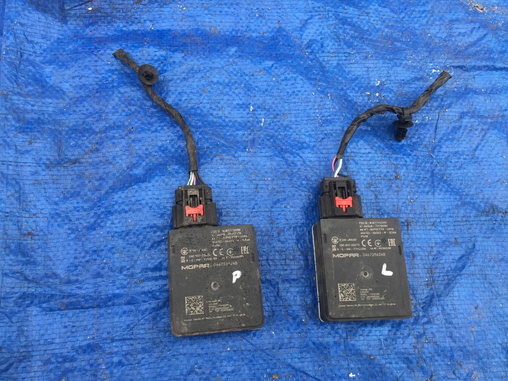 фото №1, Dodge challenger widebody 20 21 22 модуль blis датчик радар штекер